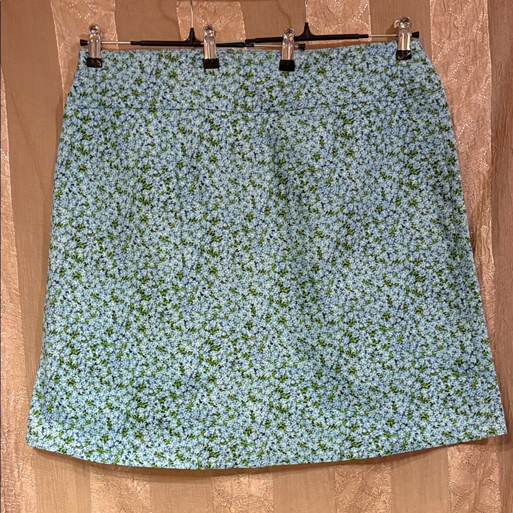 So sad that I don’t fit this skirt 😭      Chaus Blue & Green Floral A-Line midi